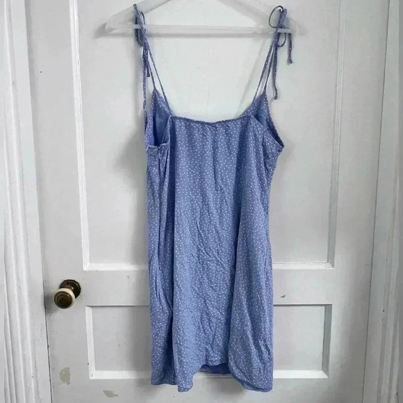 Abercrombie & Fitch Blue Polka Dot Slip Dress W/Slit Size M TRENDING - Picture 3 of 3